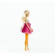 Barbie-1999-Jambe-droite3quart.jpg BARBIE DREAMTOPIA or Classic 1999 or SIGNATURE HAPPY BIRTHDAY