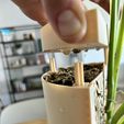 IMG_9607.jpg CLIMBIT – Modular Self-Watering Moss Pole System