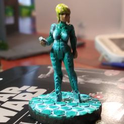 Alexandra Pryce, 28mm Miniatur