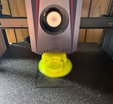 frog2-printing.jpg Frog Wizard Dice Guardian Dice Stand