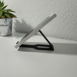 IMG_20190909_165635.jpg STL-Datei Phone Stand kostenlos・Vorlage für den 3D-Druck zum herunterladen