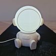 Helmet_U.jpg A Lithophane design of Spaceman Light