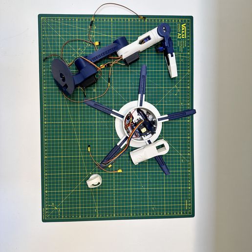 IMG_7568.jpg DIY ARDUINO ROBOTIC ARM WITH SMARTPHONE CONTROL 2023