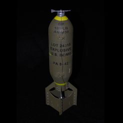 AN-M30_000.jpg Модель 100-фунтовой бомбы времен Второй мировой войны (AN-M30)