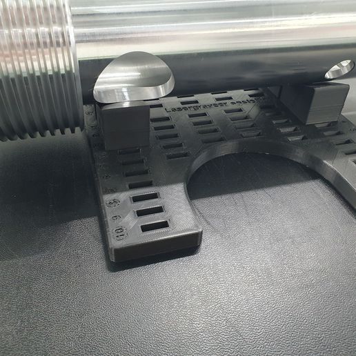 20230628_101753.jpg Display/Working stand