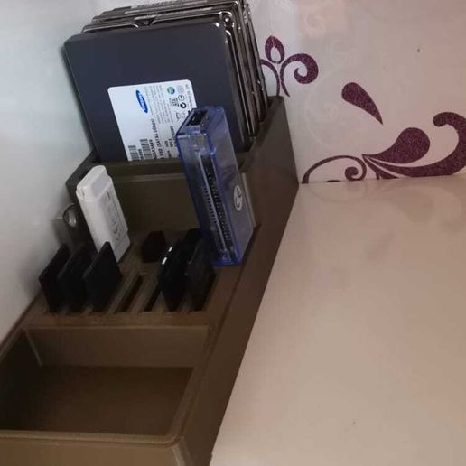 ssd harddisk , usb flash disk, organizer 3D model