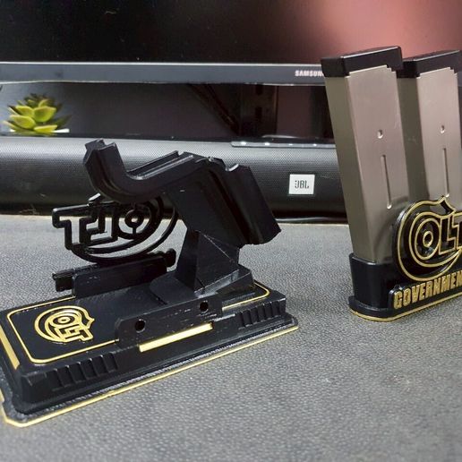 LINE_ALBUM_colt-1911-mag-stand_250428_18.jpg Colt Government 1911 Stand V3 & 2 Mag Holder