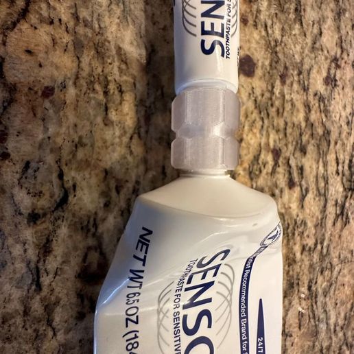 Sensodyne Toothpaste Transfer Connector 3D model