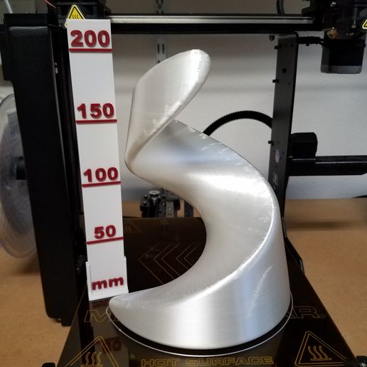 20210523_072948.jpg Twisting Sculpture