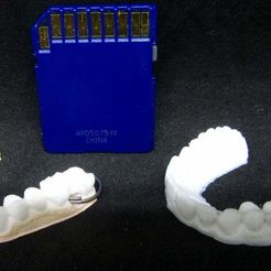 DentalTeethKeychain-2.JPG Dental Teeth Keychain
