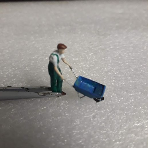 Character HO SERIE the gardeners and his wheelbarrow - 3D model önizlemesi