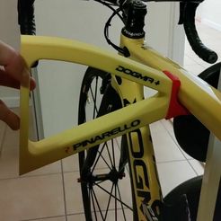IMG_20240207_141627.jpg pinarello bike rack