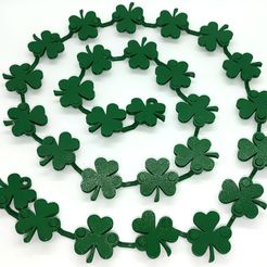 ShamrockGarland_spiral.jpg Free STL file Print-in-place St. Patrick's Day Shamrock Garland・3D printer model to download