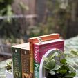IMG_6377.jpeg Bookend Planter – Functional & Stylish Storage for Books & Plants 3D Printed Bookend with Water Reservoir!