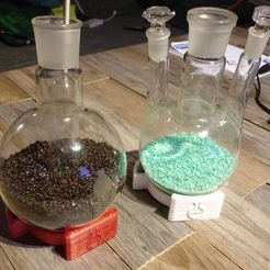 2017-07-02 23.25.03.jpg stand for round -bottom flasks
