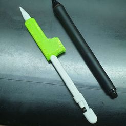 20230522_225720.jpg Free STL file Apple Pencil Grip & Holder [TPU]・3D print model to download