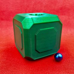 IMG-0341_Square.jpg Free 3MF file Maze Cube - Rookie・3D printing design to download
