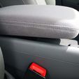 IMG_20200607_115403.jpg Support for default center armrest Audi A4 B9