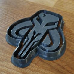 IMG_20230522_190533__01.jpg Archivo STL Cortador de galletas Mandalorian Mythosaur・Plan imprimible en 3D para descargar