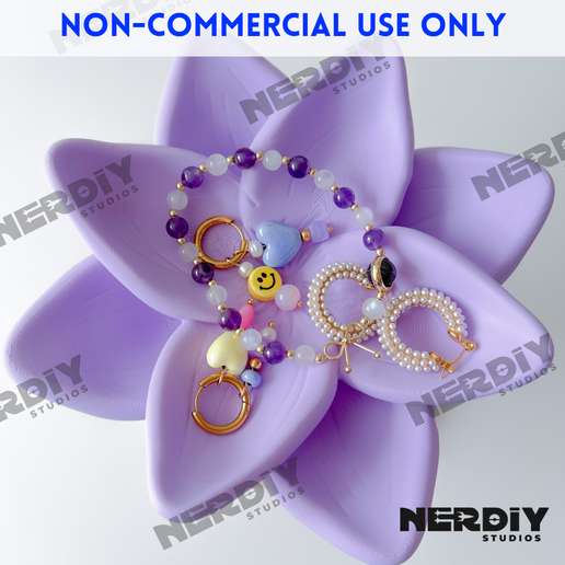 8.png Magnolia Blossom Dish