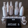 P1015968.jpg Ariane 5 (42cm)