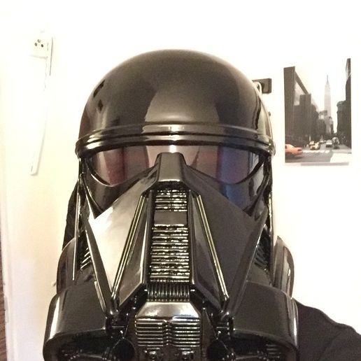 IMG_0133.JPG STL file Death trooper helmet 3D printable Star Wars Rogue One・3D print object to download, 3D-mon