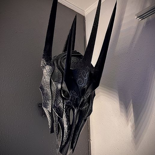 3D print Sauron Helmet lord of the rings 3D DIGITAL DOWNLOAD FILE・Cults