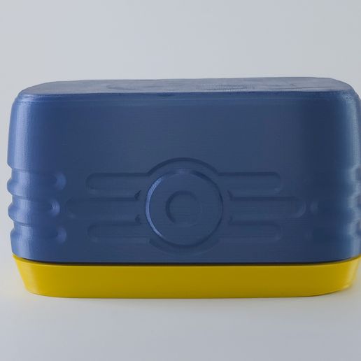 20250526_112838.jpg MTG Fallout Vault deckbox Commander 2.0 (New version)