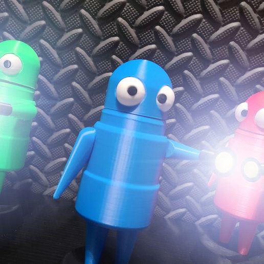 1763604948007.jpg R.e.p.o robots figuras de acción 😁