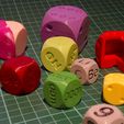 dice_00.jpg Customizable Dice