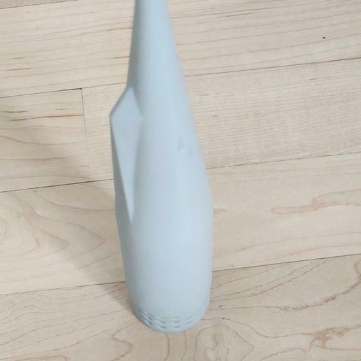 b597bfaa-a685-49c8-ba87-0aa7e2e6a3cb.jpg Estes Cosmic Interceptor Downscale BT60