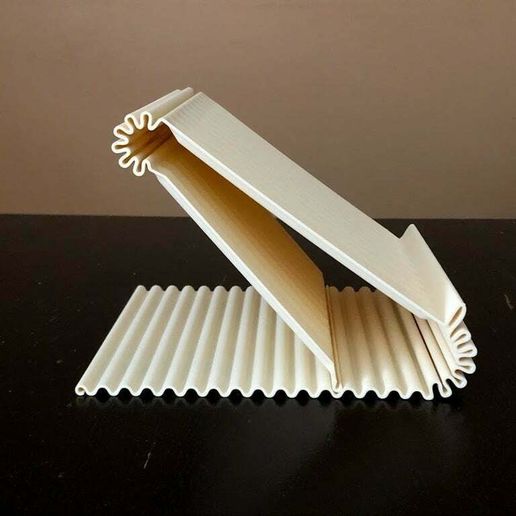IMG_3132.jpg iPad Stand