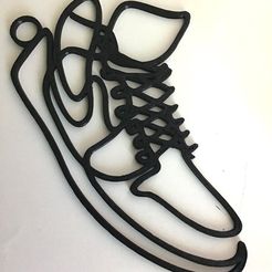 sneaker.jpg Бесплатный STL файл Sneaker mobile・3D-печатный дизайн для скачивания, paulsroom