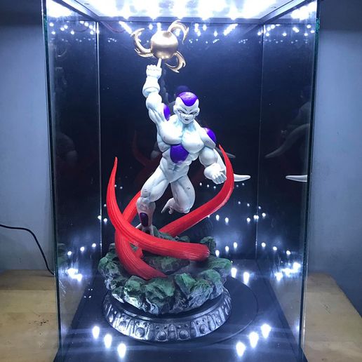 65886369_10219737929657807_6323256367356313600_n.jpg Super Frieza fighting from Dragon Ball Z 3D print model