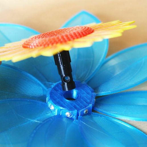 step_02.jpg Buntes Windrad