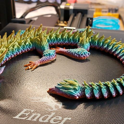 3d-printer-articulated-dragon-made-with-creality-cr10-v2-cults