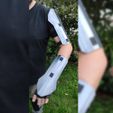 02-1.jpg 3-in-1 protection: forearm, arm/shoulder, shin/knee from science fiction / Cyberpunk