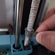 Outil-graisse-imprimante-3D-lubrifier-tige-filetée-vis.jpg Lubricant dispenser for 3D printer lead screws - Rods grease applicator