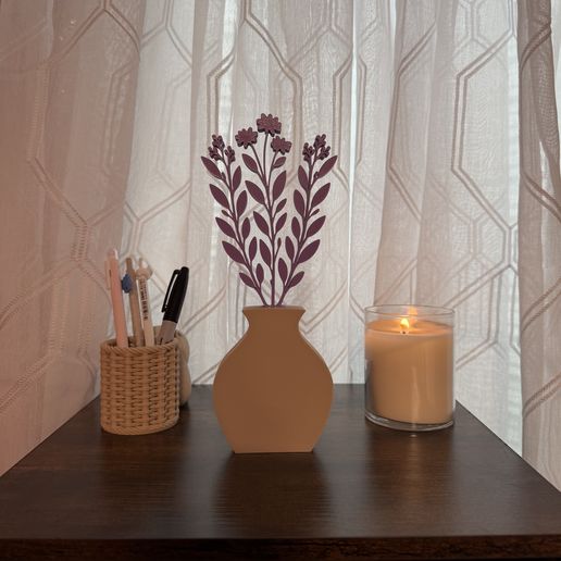 Modern Stem Plant Decor