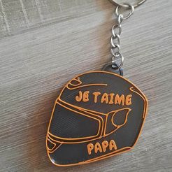 330842754_1575669752896258_6378315841716321643_n.jpg STL file Keychain motorcycle helmet I love you dad・3D printing idea to download
