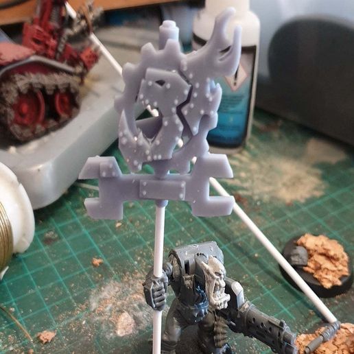 Space Ork/Orc Banner Top - 3D model önizlemesi