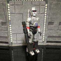 380498558_298841063114207_1129473100411591961_n.jpg STAR WARS CUSTOM MEGALOM 4-LOM DROID, TRANSFORMERS MEGATRON UNPRODUCED KENNER, HASBRO ACTION FIGURE, 3.75", 1/18, 5POA