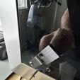 20250316_230532309_iOS.jpg Plus4 Articulating "No Hands" Door Hinge Seal