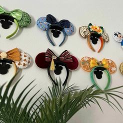 ear-wall-display-5.jpg Mickey mouse head band wall mounts