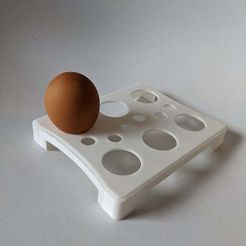 IMG_20200624_093038.jpg Free STL file Egg Tray・3D printer model to download